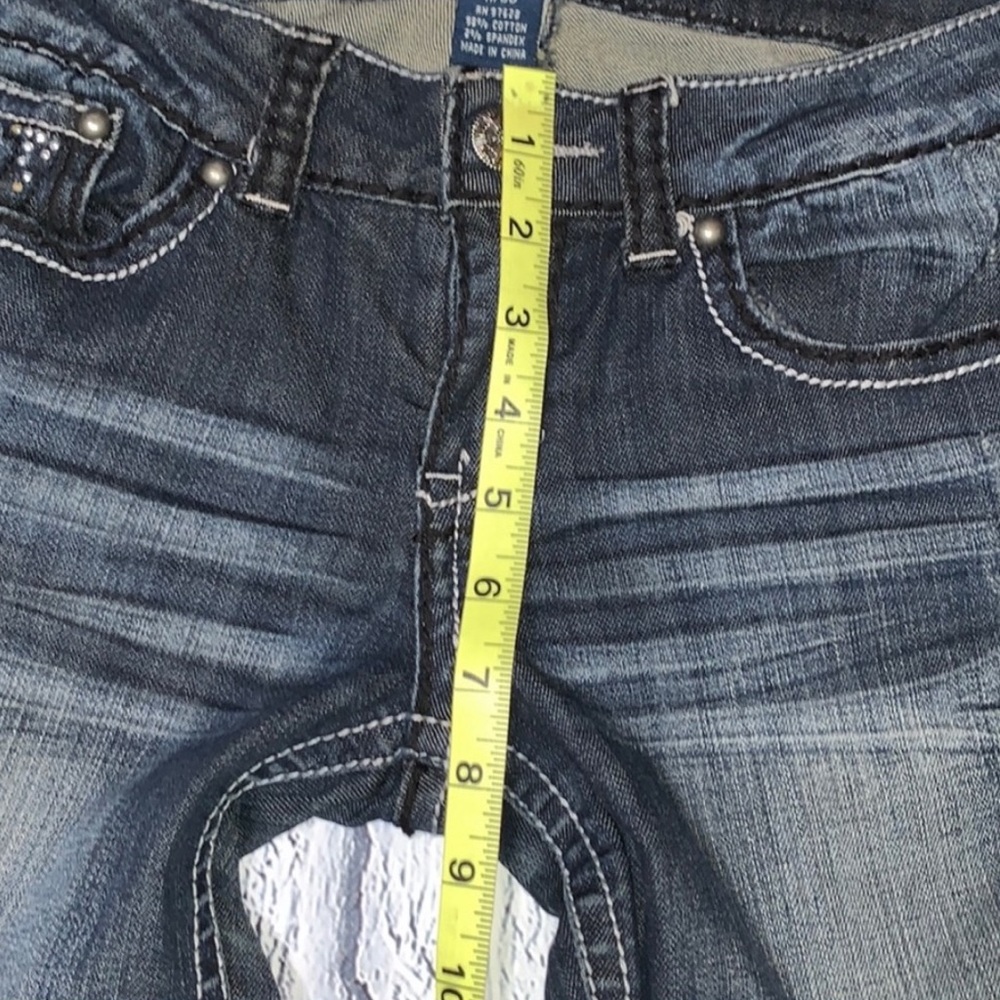 Antique Rivet Jeans - Picture 5 of 10